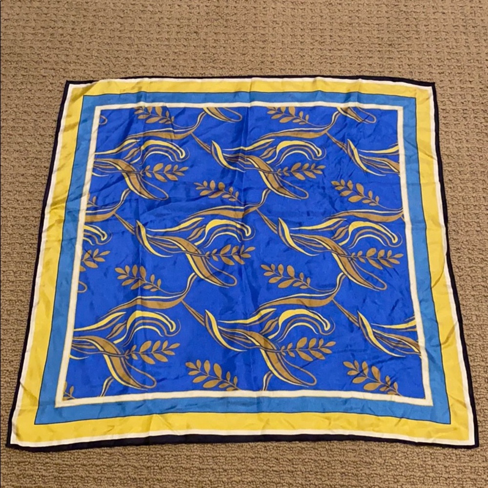 NEW 100% Silk Square Scarf